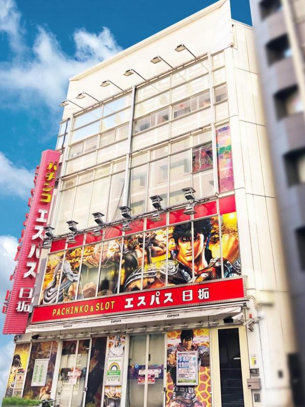 エスパス日拓西武新宿駅前店の外観画像
