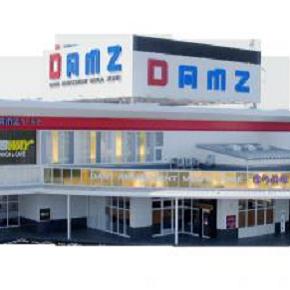DAMZ柏崎店の外観画像